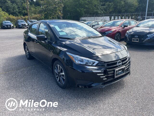 2025 Nissan Versa SV FWD