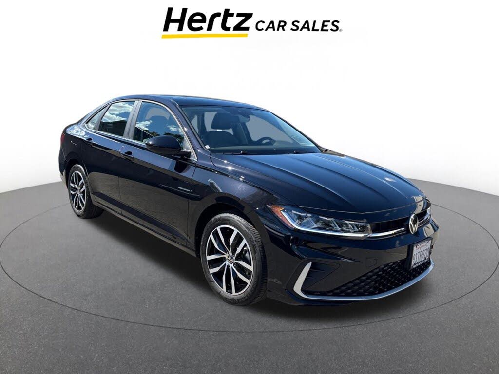 2025 Volkswagen Jetta SE FWD