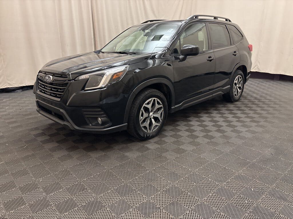 2023 Subaru Forester Premium Crossover AWD