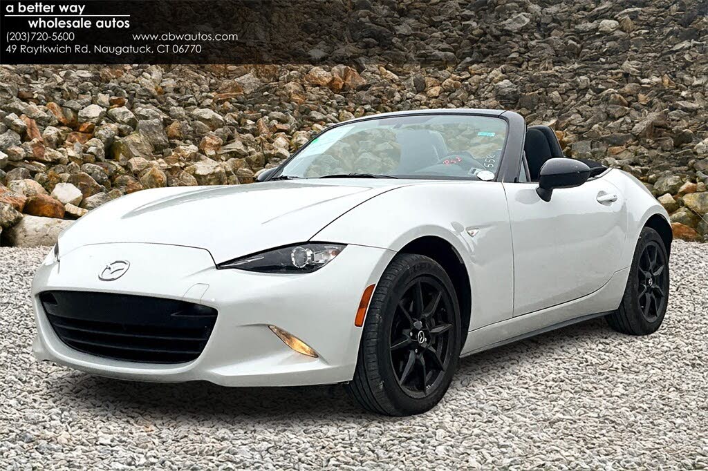 2016 Mazda MX-5 Miata Sport Convertible