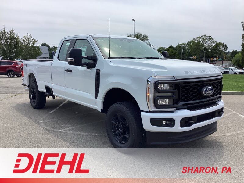 2025 Ford F-350 Super Duty XL SuperCab LB 4WD