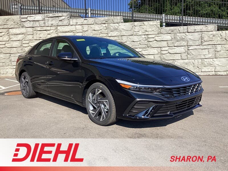 2025 Hyundai Elantra SEL Sport FWD