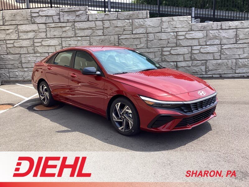 2025 Hyundai Elantra SEL Sport FWD