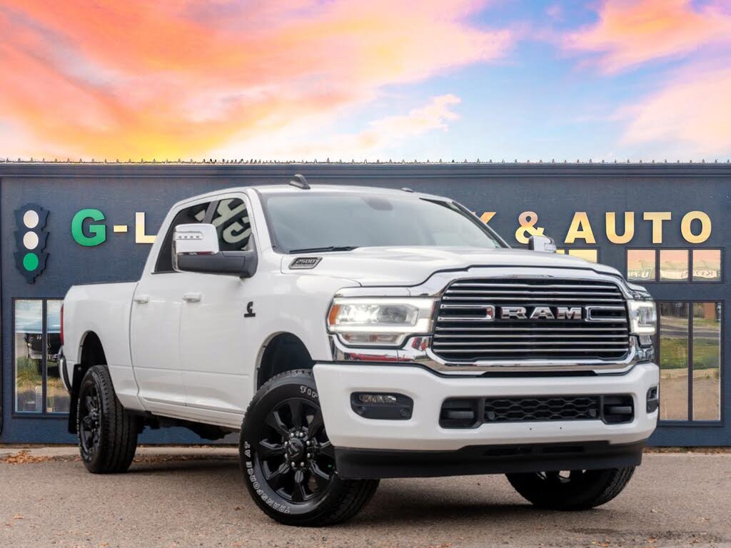 RAM 2500 Laramie Crew Cab 4WD 2023