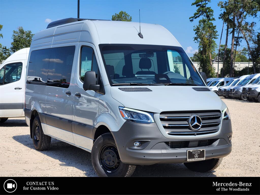 2025 Mercedes-Benz Sprinter 2500 144 Passenger Van RWD