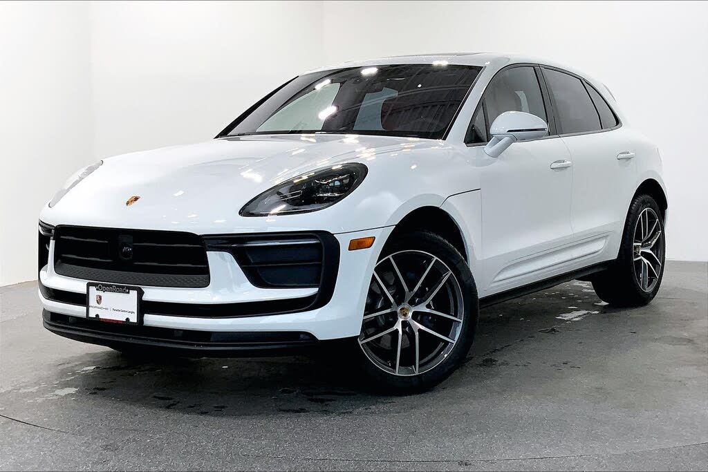 2025 Porsche Macan AWD