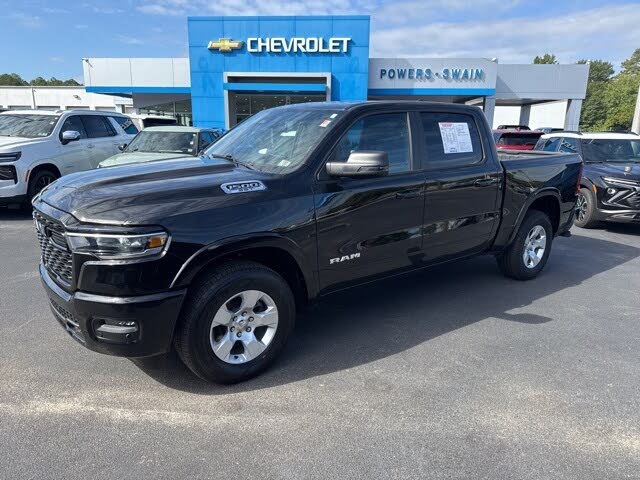 2025 RAM 1500 Big Horn Crew Cab 4WD