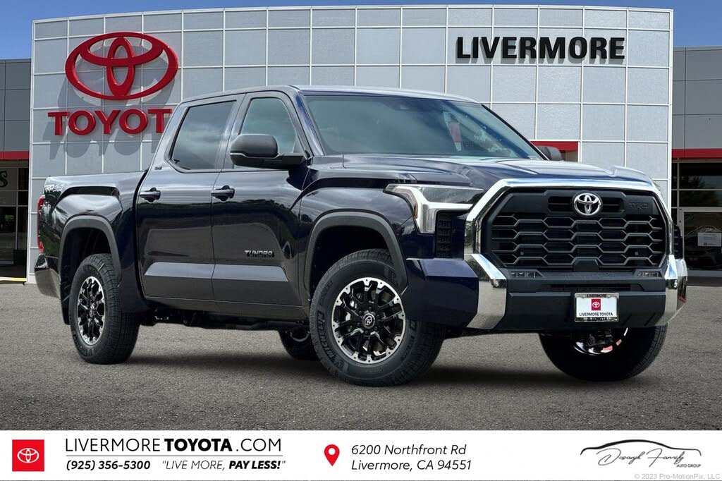 2026 Toyota Tundra SR5 CrewMax Cab 4WD