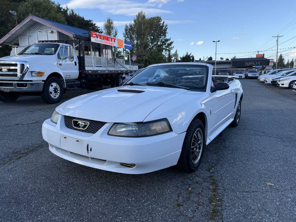 2001 Ford Mustang Deluxe Convertible RWD