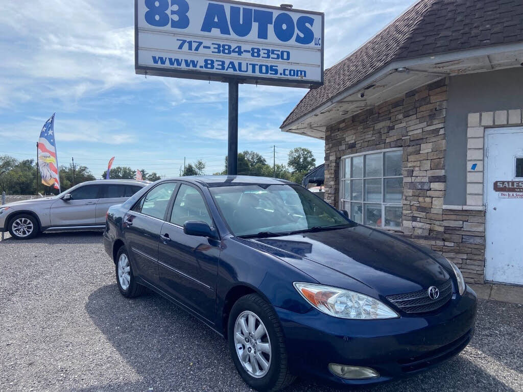 2004 Toyota Camry XLE FWD