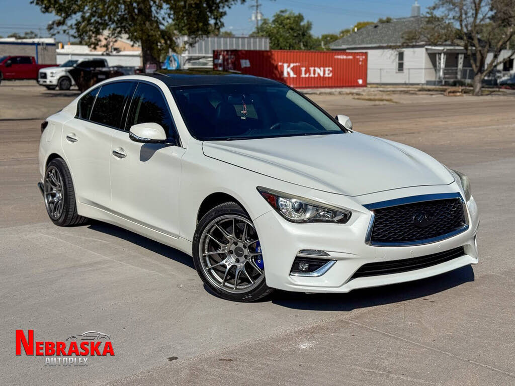2019 INFINITI Q50 3.0t Luxe RWD