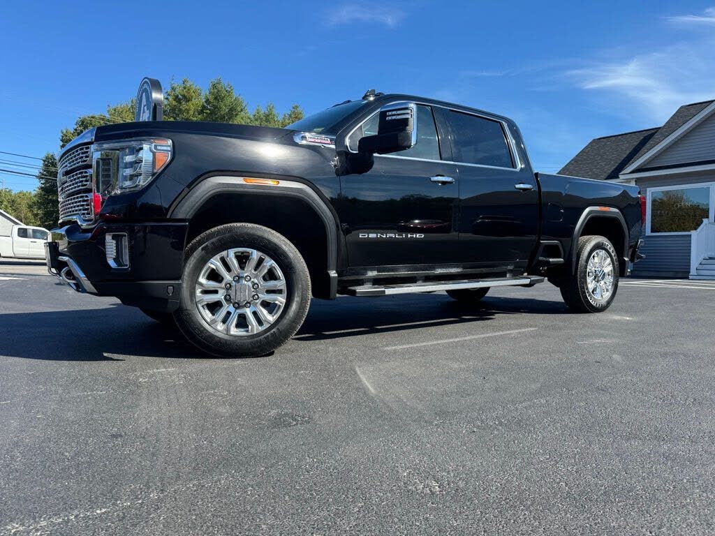 2020 GMC Sierra 2500HD Denali Crew Cab 4WD