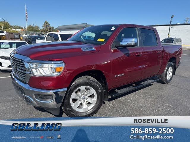 2024 RAM 1500 Laramie Crew Cab 4WD
