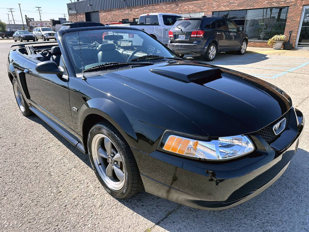 2003 Ford Mustang GT Premium Convertible RWD