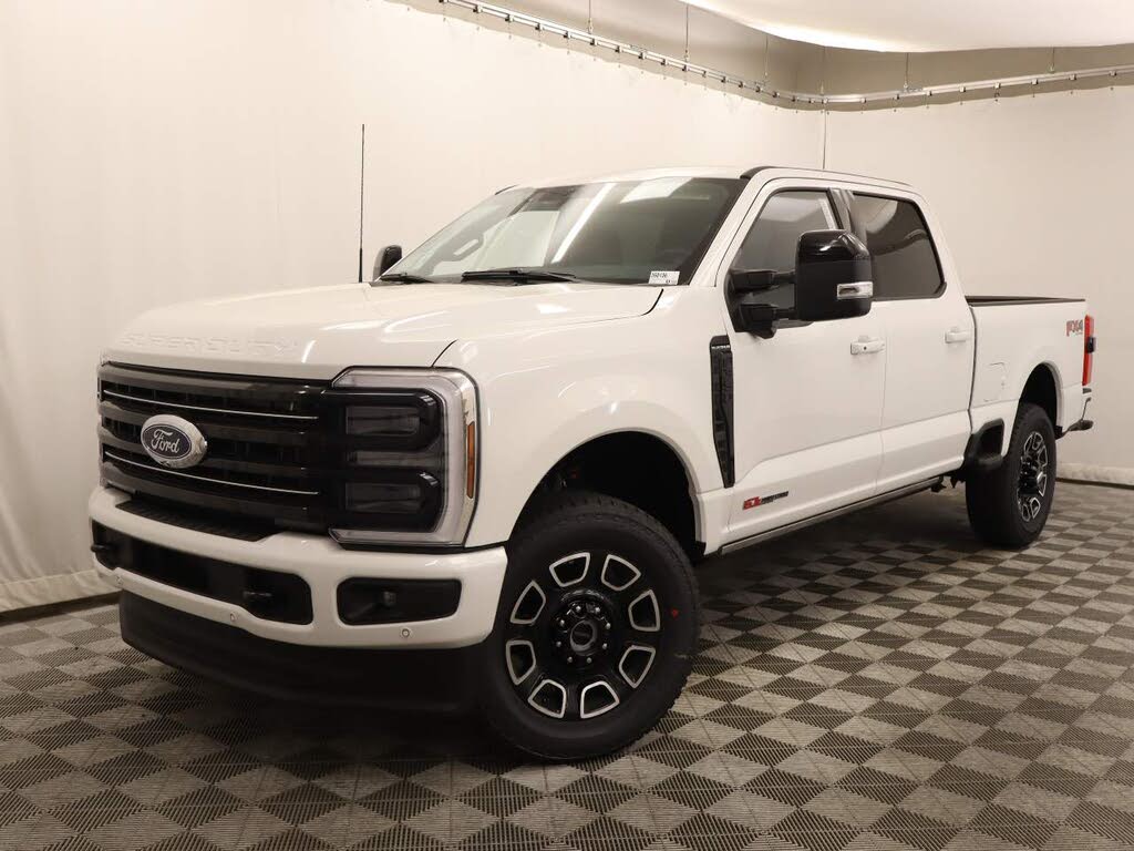 2026 Ford F-350 Super Duty Platinum Crew Cab 4WD