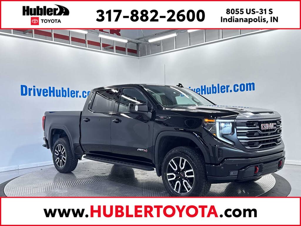 2024 GMC Sierra 1500 AT4 Crew Cab 4WD