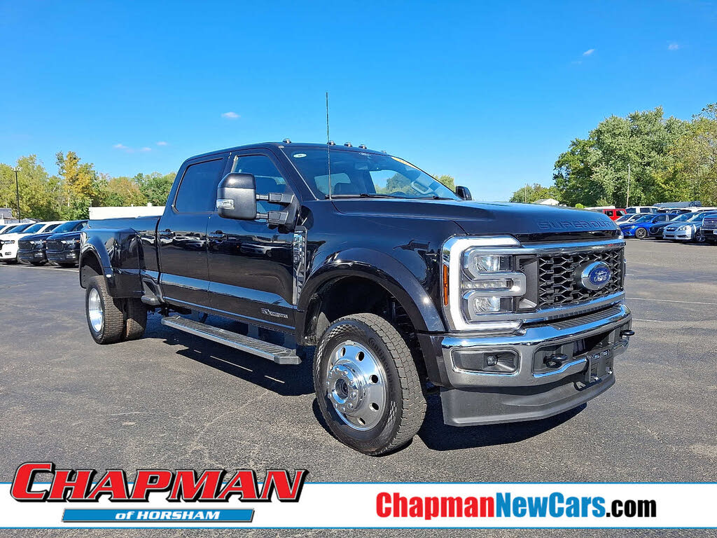 2025 Ford F-450 Super Duty Lariat Crew Cab LB DRW 4WD