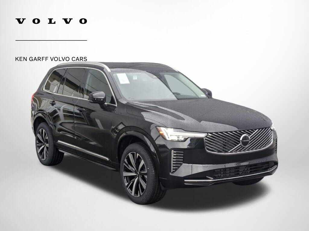 2025 Volvo XC90 B5 Core Bright Theme AWD