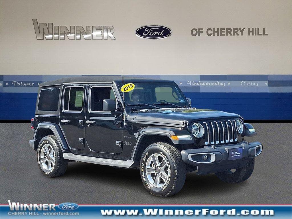 2019 Jeep Wrangler Unlimited Sahara 4WD