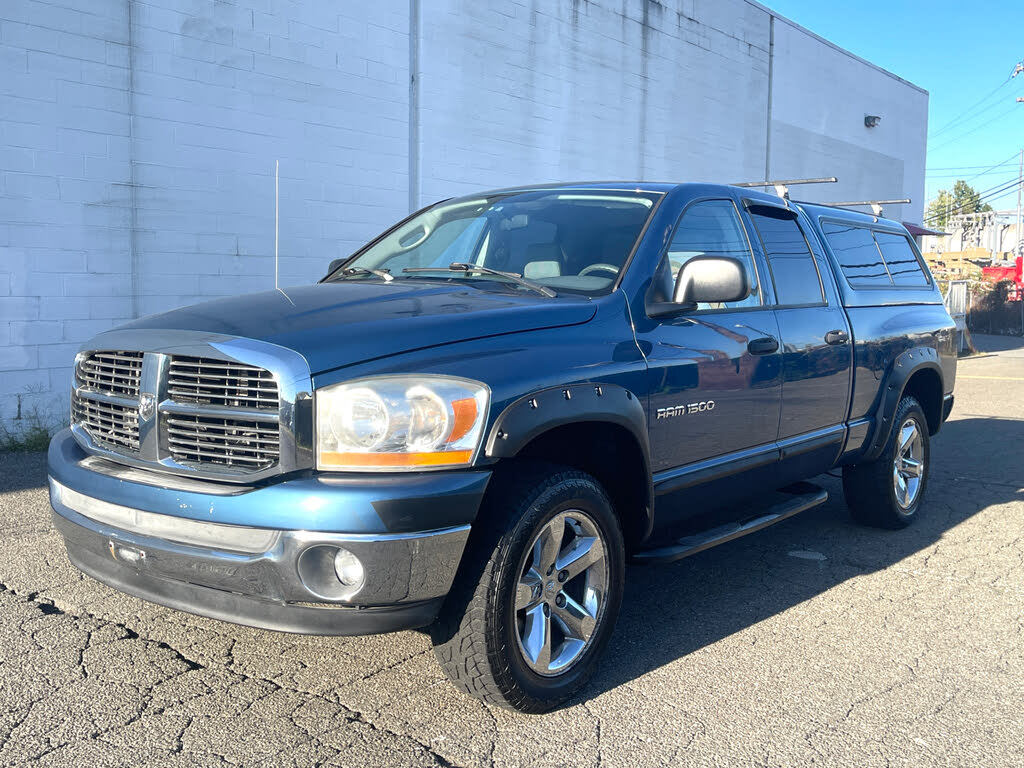2006 Dodge RAM 1500 SLT Quad Cab LB 4WD