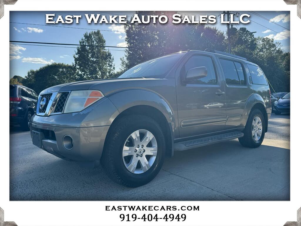 2006 Nissan Pathfinder LE 4WD