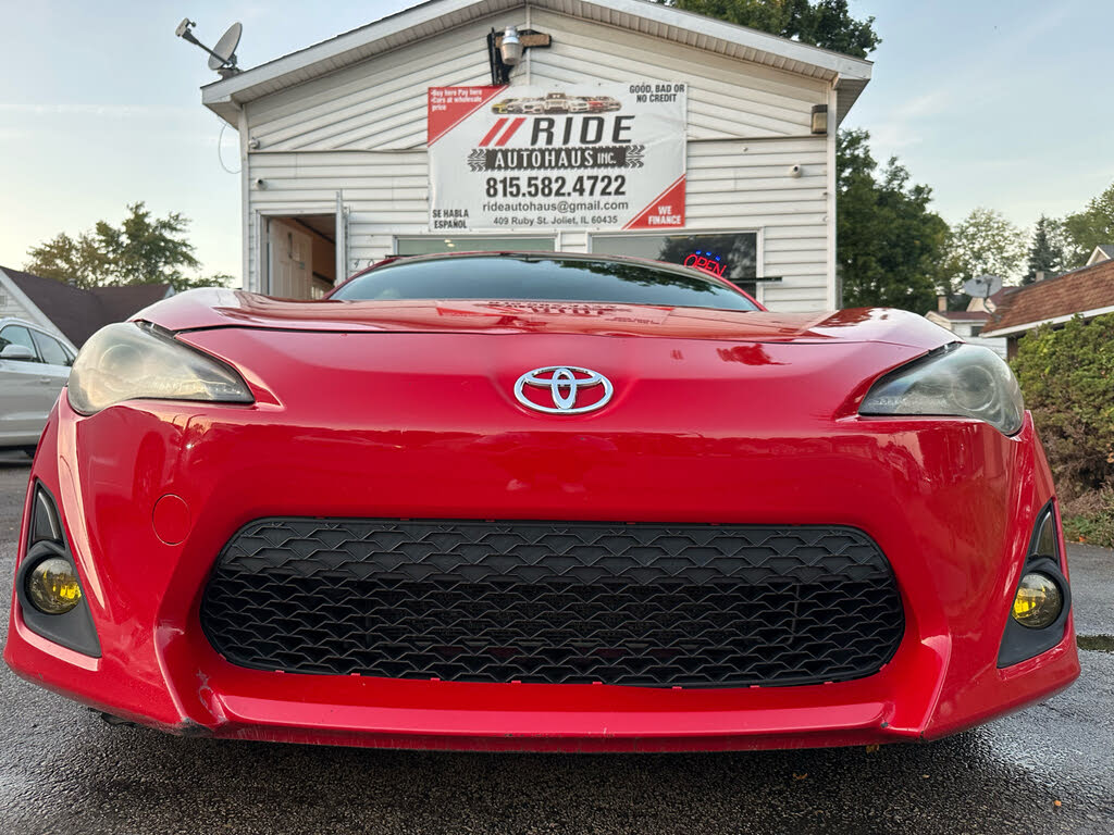 2013 Scion FR-S Base