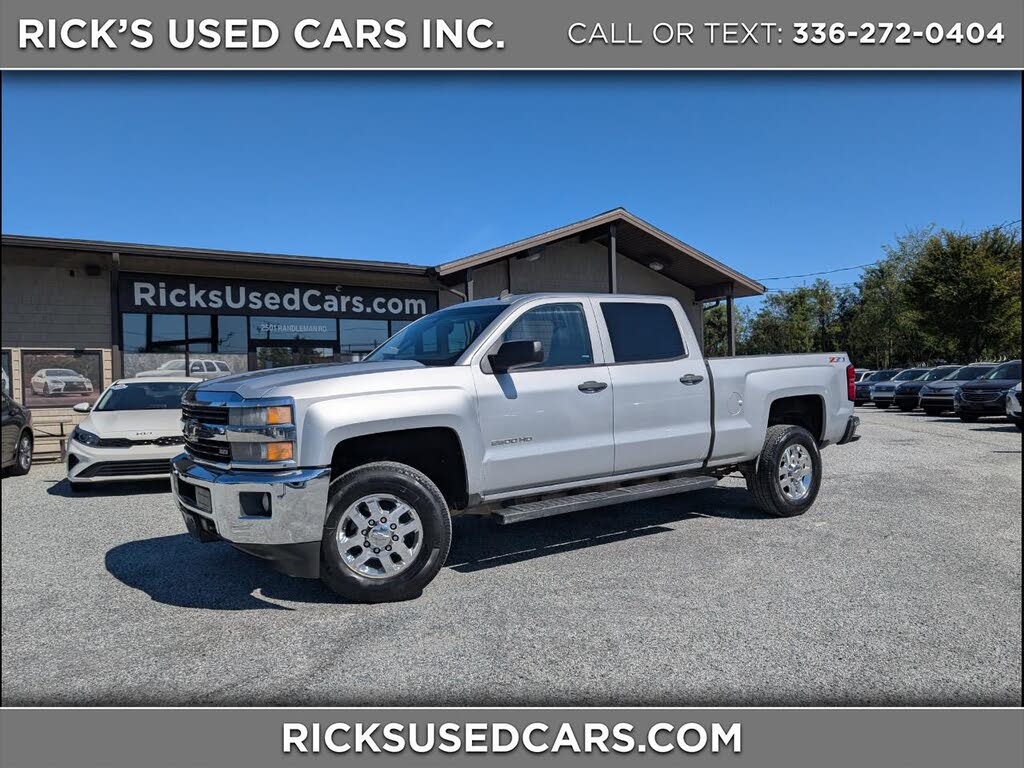 2015 Chevrolet Silverado 2500HD LT Crew Cab 4WD