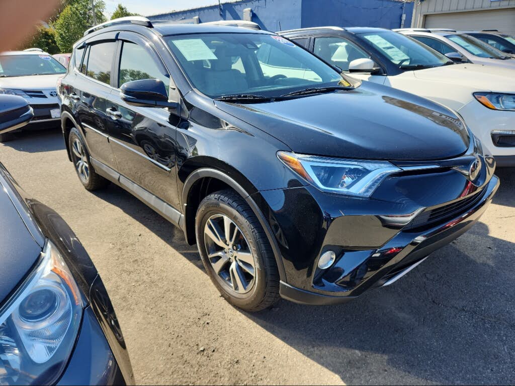 2017 Toyota RAV4 XLE AWD