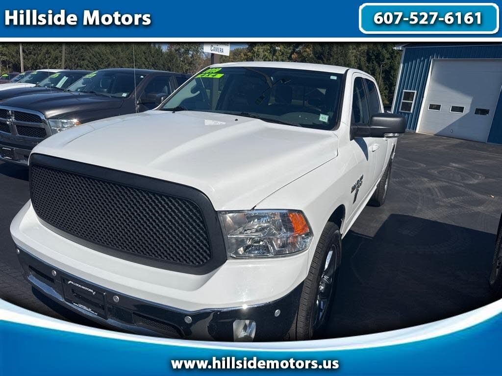 2019 RAM 1500 Classic SLT Crew Cab 4WD