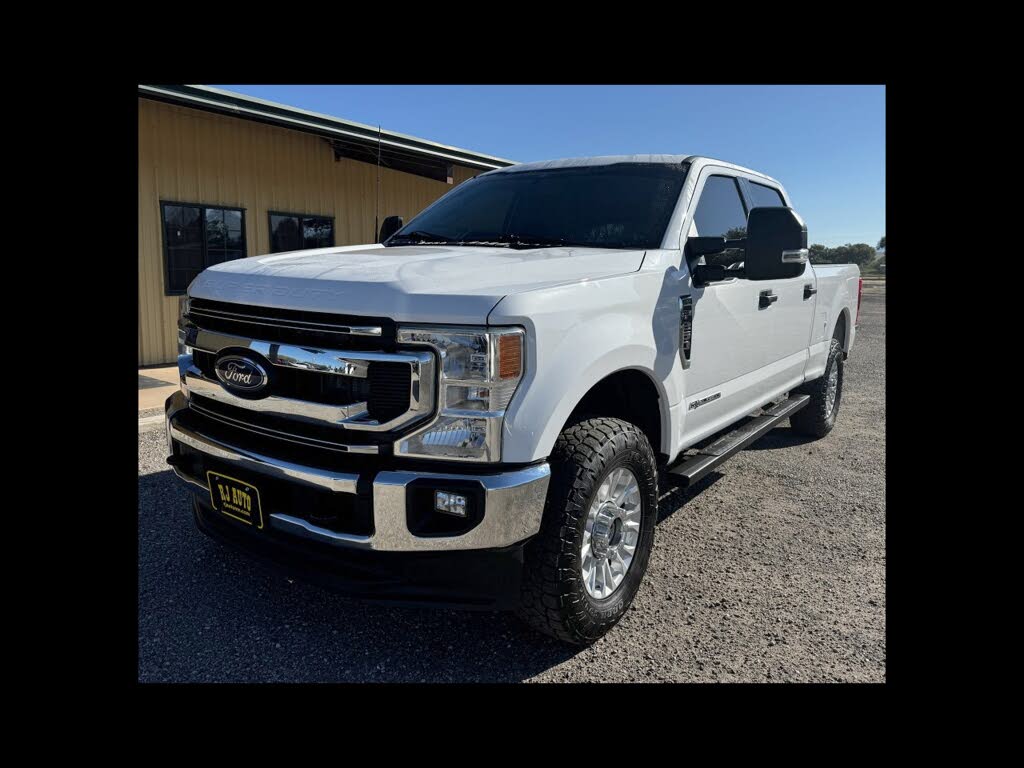 2022 Ford F-250 Super Duty XLT Crew Cab 4WD