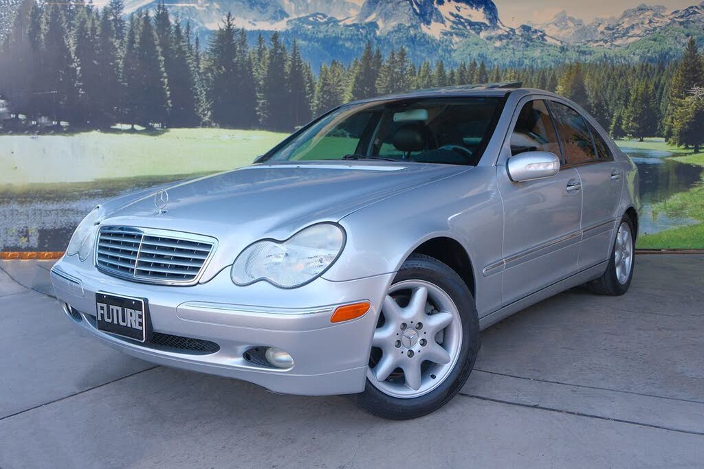 2002 Mercedes-Benz C-Class C 320 Sedan