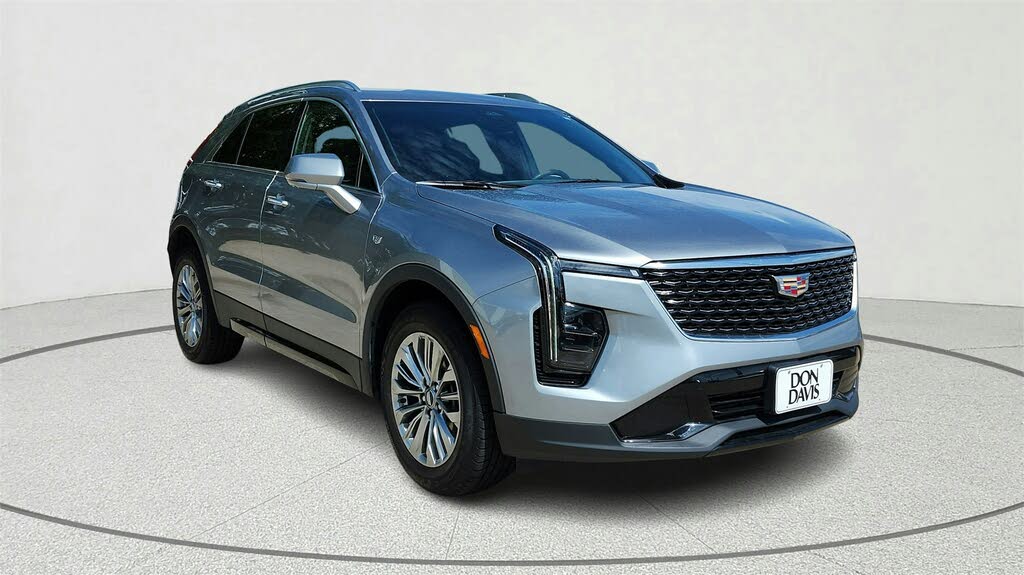 2025 Cadillac XT4 Premium Luxury FWD