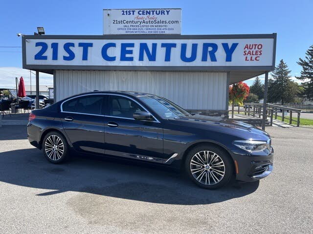 2017 BMW 5 Series 540i Sedan RWD