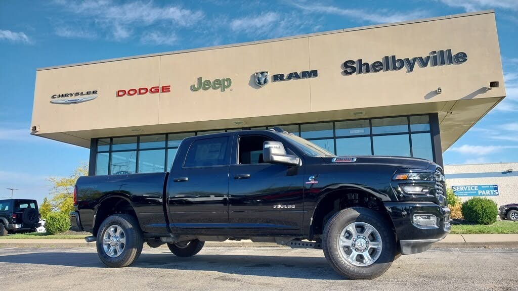 2025 RAM 2500 Big Horn Crew Cab 4WD