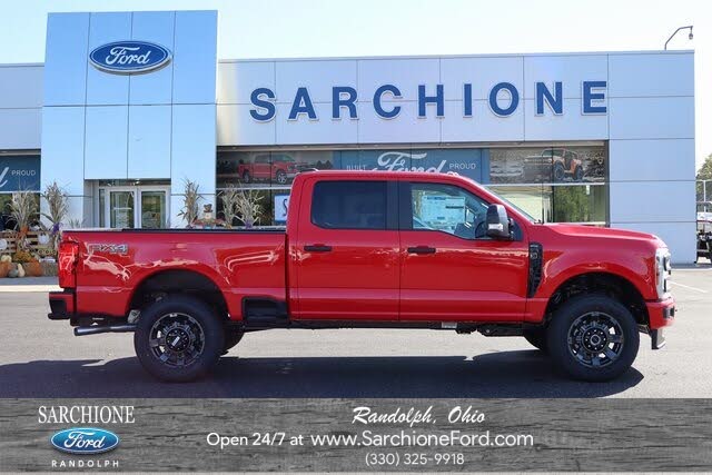 2026 Ford F-350 Super Duty XL Crew Cab 4WD