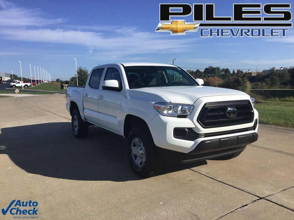 2022 Toyota Tacoma SR V6 Double Cab 4WD
