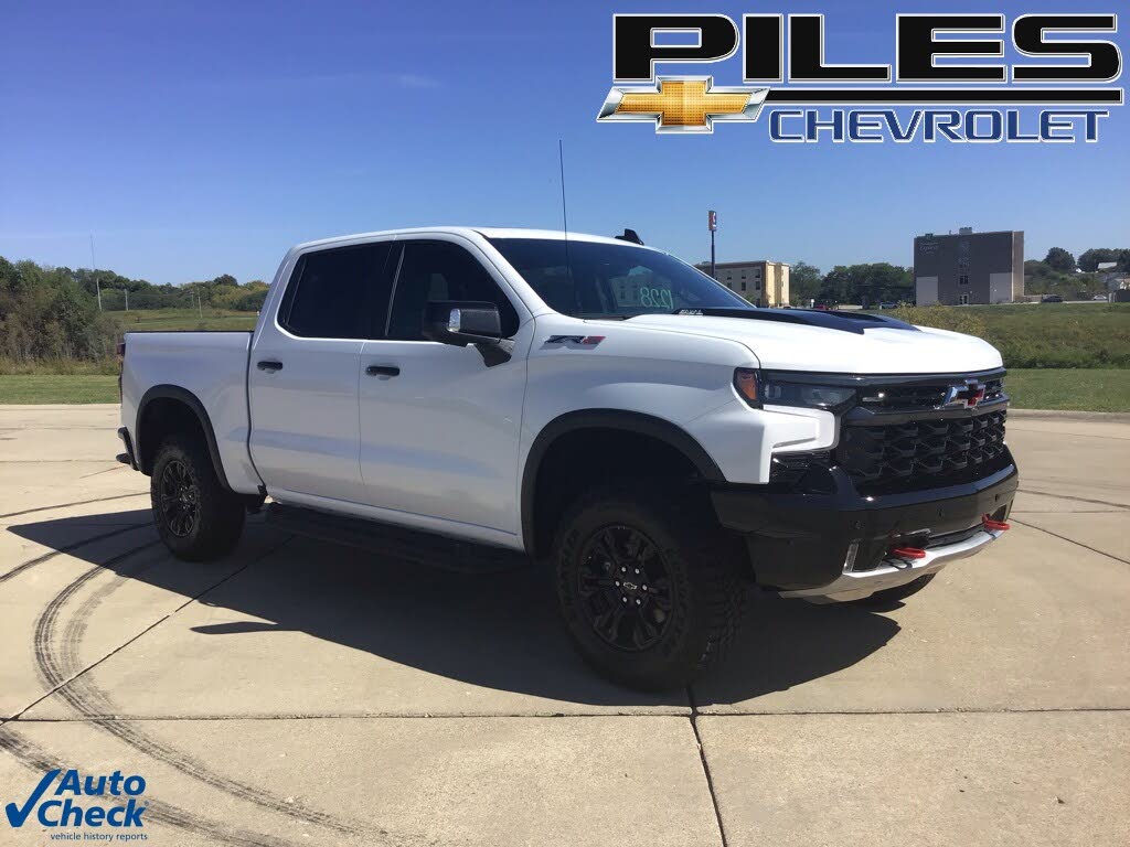 2025 Chevrolet Silverado 1500 ZR2 Crew Cab 4WD