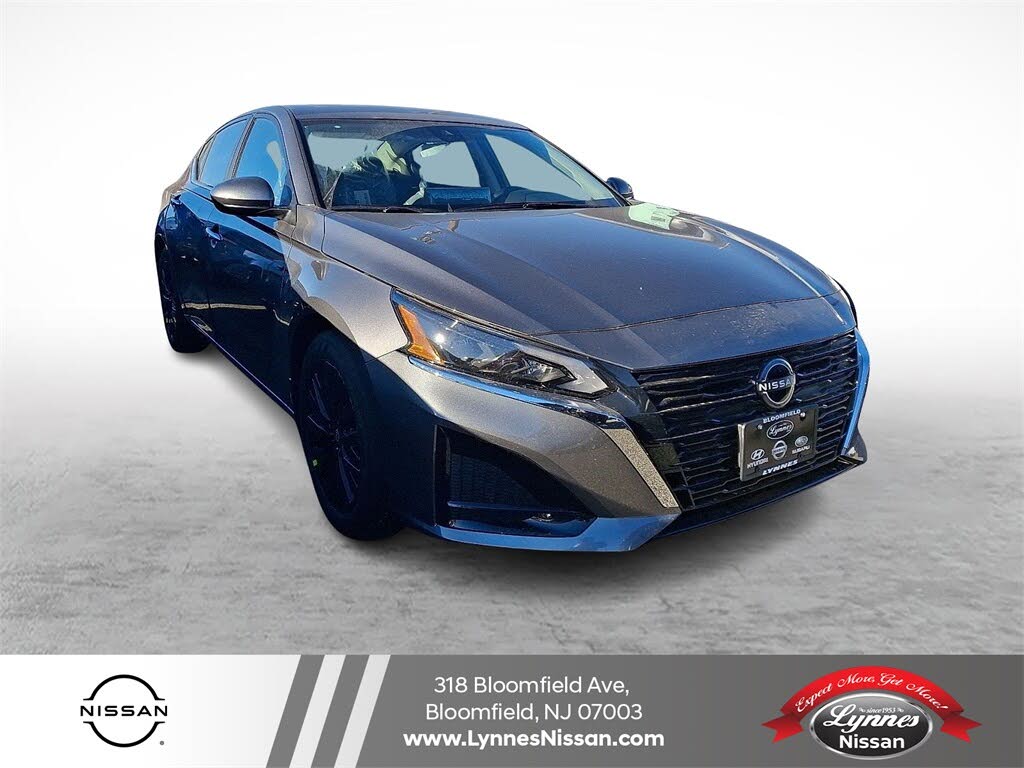 2025 Nissan Altima 2.5 SV FWD