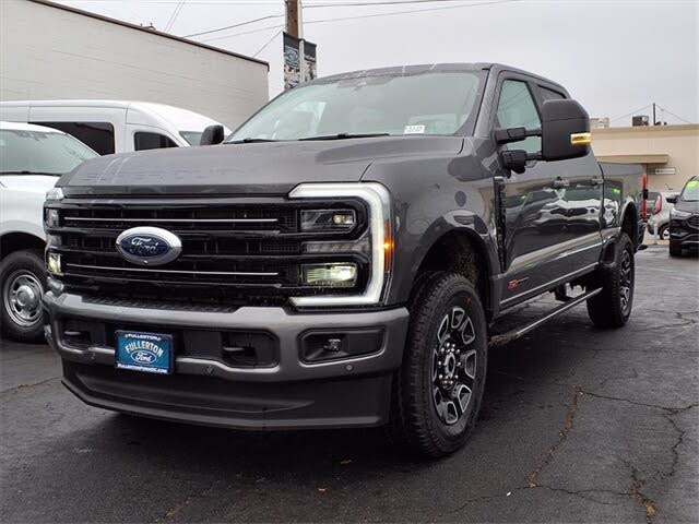 2026 Ford F-350 Super Duty Platinum Crew Cab 4WD