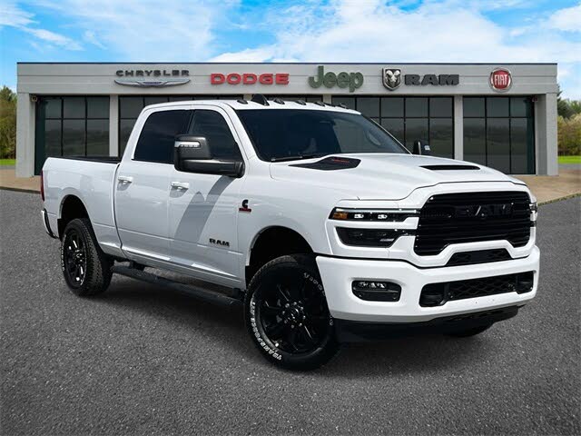 2026 RAM 2500 Laramie Crew Cab 4WD