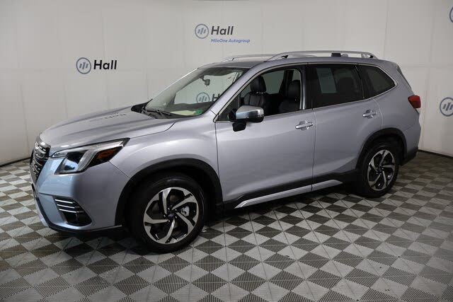 2022 Subaru Forester Touring Crossover AWD