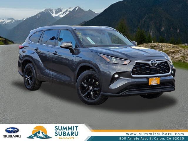 2022 Toyota Highlander XLE FWD