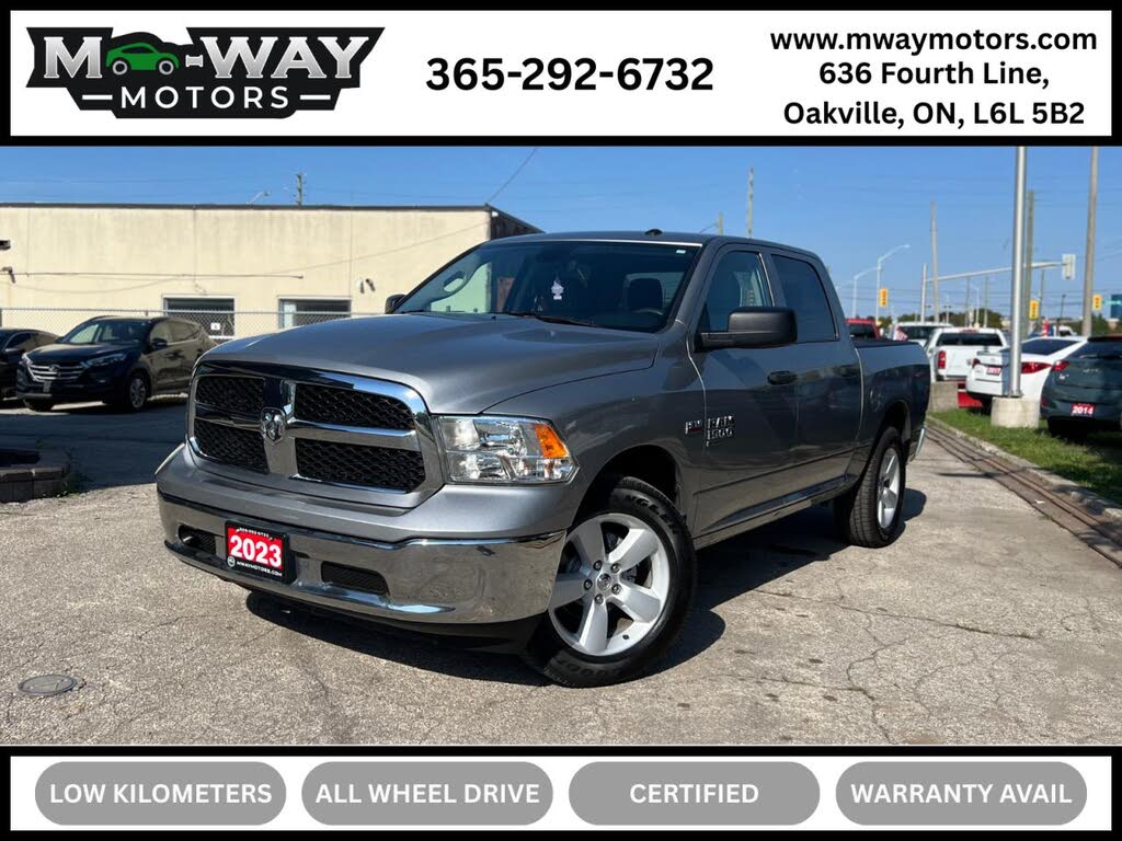 RAM 1500 Classic SLT Crew Cab 4WD 2023