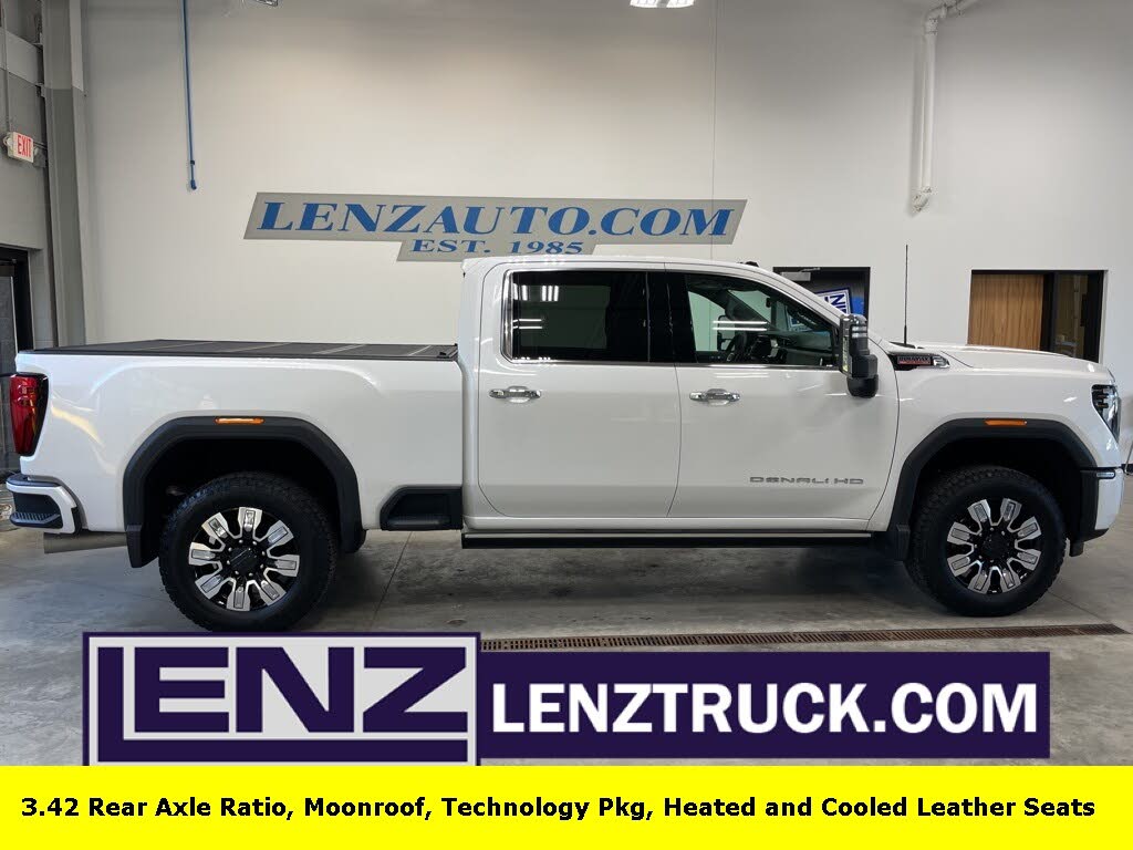 2025 GMC Sierra 2500HD Denali Crew Cab 4WD