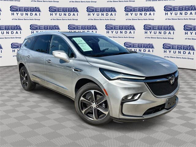 2022 Buick Enclave Essence AWD