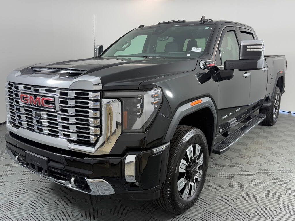 2024 GMC Sierra 2500HD Denali Crew Cab 4WD