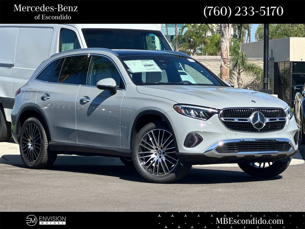 2026 Mercedes-Benz GLC 300 RWD