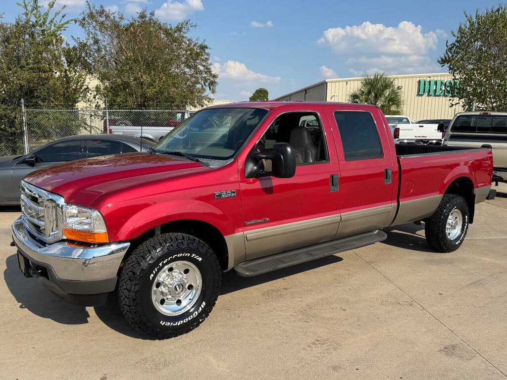 2002 Ford F-350 Super Duty Lariat Crew Cab SB 4WD