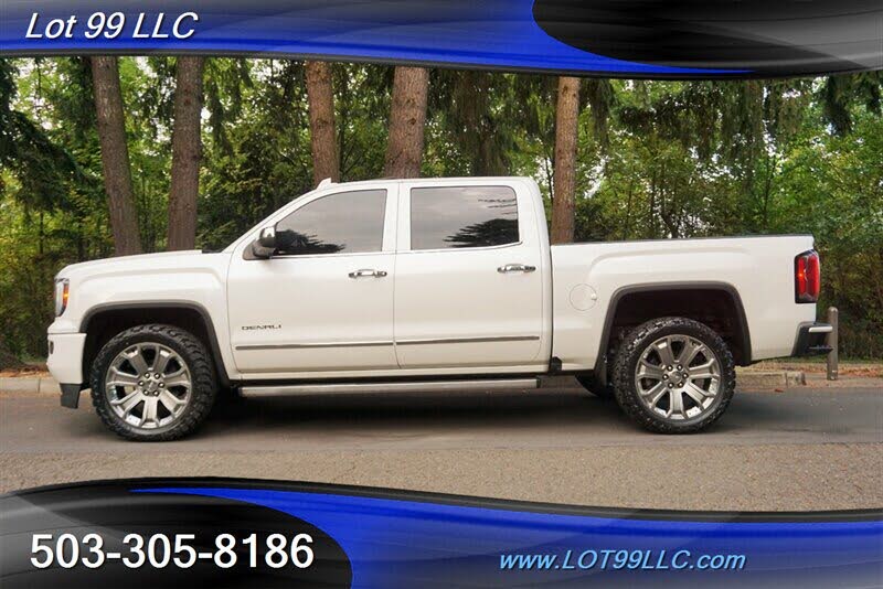 2017 GMC Sierra 1500 Denali Crew Cab 4WD