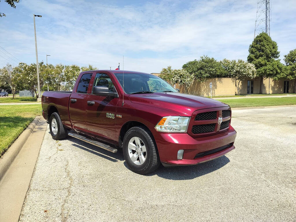 2018 RAM 1500 Express Quad Cab RWD